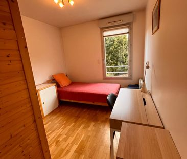 Location Appartement 4 pièces 90m² TASSIN LA DEMI LUNE 69160 - Photo 4