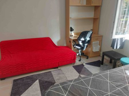 Garsoniera de inchiriat in zona Rahova - Fotografie 2