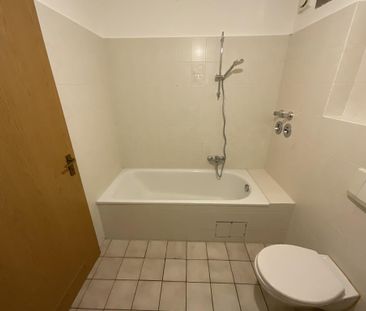 2-Zimmer-Wohnung mit Balkon in Wilhelmshaven-City mieten - Photo 1