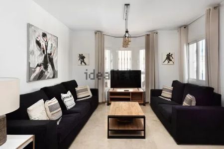 Alquiler de piso en Calle los Naranjos, 5 - Photo 2