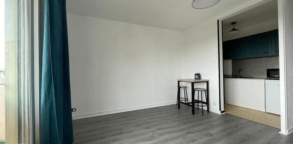 Location Appartement 1 pièce 27m² CLERMONT FERRAND 63000 - Photo 2