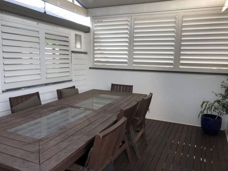 Large residence, close to all amenities - Photo 3