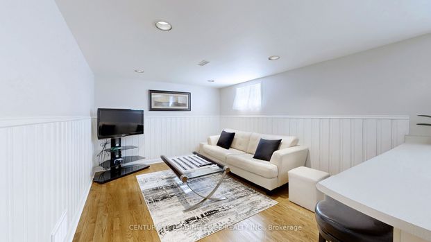 For Lease - 131 Florence Street Unit# Basement, Toronto, Ontario - Photo 1