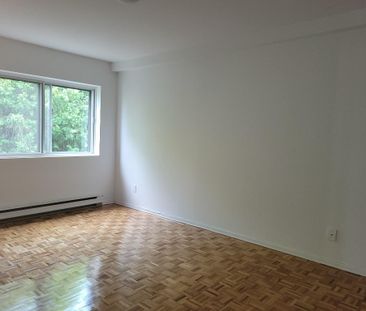 SUPERBE 4 1/2 - Photo 1