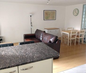 Spacious 2 Bedroom Apartment to let on the Woodloes estate, Warwick - Photo 4