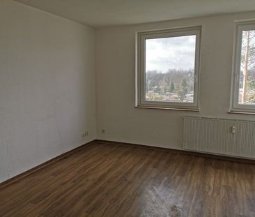 Umzug gefällig - hier erwartet Sie eine frisch sanierte 3-Zimmer-EG... - Foto 1