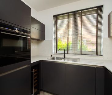 Te huur: Huis Nouchka Fontijnpad in Schiedam - Photo 4