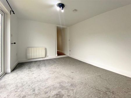 2 bedroom bungalow to rent - Photo 2
