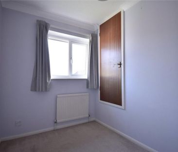 4 bedroom detached house to rent - Photo 3