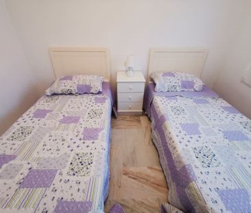 Piso de alquiler en Calle Luis Vives, Solymar - Photo 6