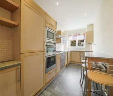 2 bedroom block of apartments to rent - Photo 5