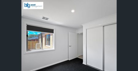 Brand New Modern 4-Bedroom Be The First Ever Tenant! - Photo 4