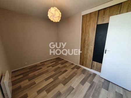 Location Appartement 4 pièces 81m² - Photo 2