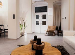 Studio/Γκαρσονιέρα για ενοικίαση - Σύρος, - Φωτογραφία 1