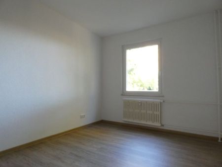 *** 2 Zimmer-Erdgeschoss mit Wohnküche gesucht?!*** - Photo 3
