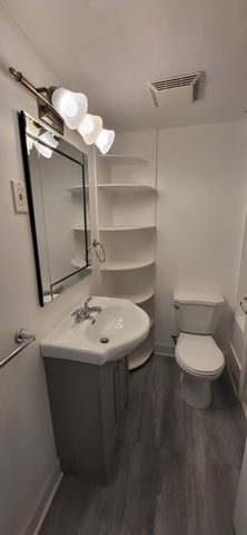 For Lease - 291 Poplar Street Unit# Bsmt, Oshawa, Ontario - Photo 2