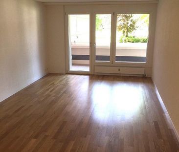 Zentrale 2- Zimmerwohnung - Photo 1