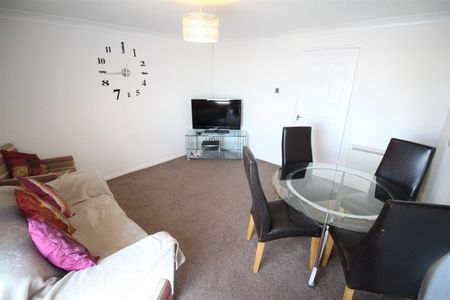 2 Bedroom Flat - First Floor - Photo 2