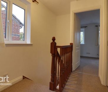 2 bedroom semi-detached house to rent - Photo 2