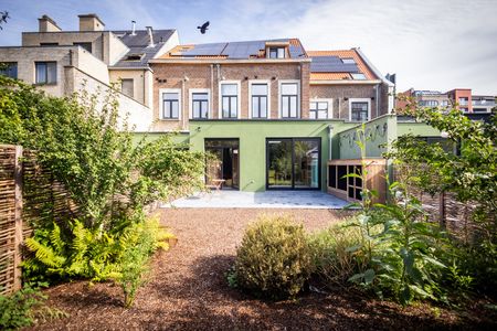 Prachtige, lichte kamer van 40m² beschikbaar vanaf 1 juni! - Photo 5