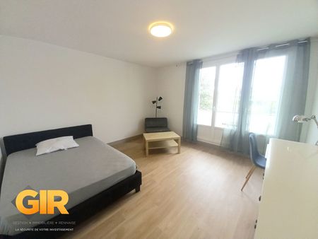 Location Maison 1 pièce 75m² RENNES 35000 - Photo 2