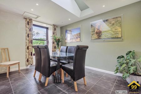 4 bedroom terraced house to rent - Photo 3