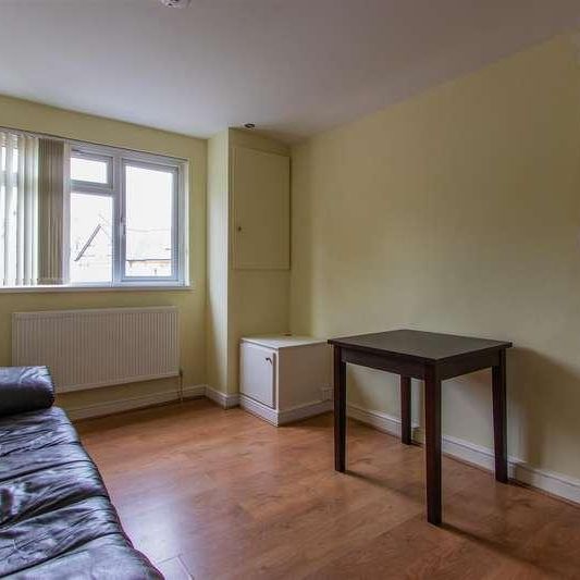 Richmond Road, Cathays, CF24 - Photo 1