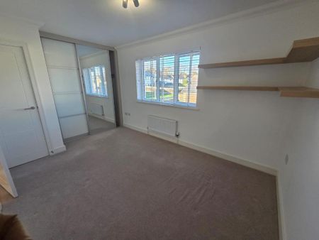 2 bedroom terraced house to rent - Photo 4