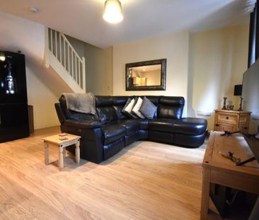 2 bedroom house to rent - Photo 1