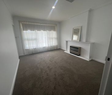 Position Perfect - 6 Month Lease - Photo 6