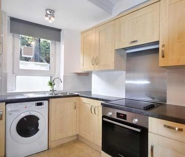 1 bedroom flat to rent - Photo 6