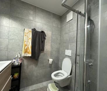 Appartement de 4.5 pièces au rez-de-chaussée - Photo 3