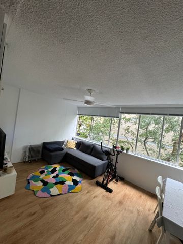 Elizabeth Bay - Photo 4