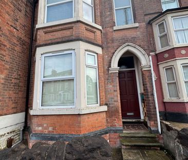 Colwick Road room4 - Photo 1