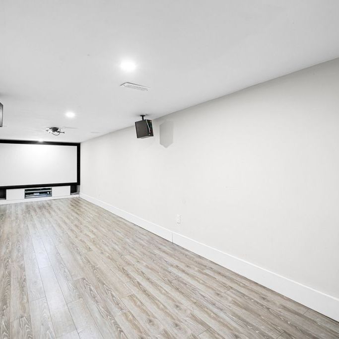 For Lease - 26 Gatwick Avenue, Toronto, Ontario - Photo 1