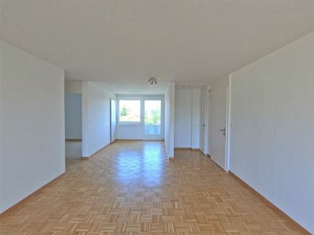 Familienfreundliche Altbauwohnung mit Balkon an ruhiger Lage - Photo 4
