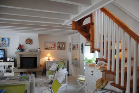 Maison T5 Et + meublé en location à LARMOR PLAGE - Photo 2