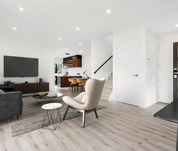 The Ideal Hobsonville living - Photo 2