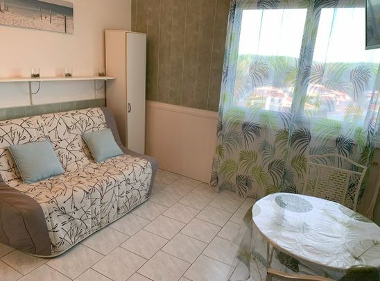 Location Appartement 1 pièce 16m² - Photo 1