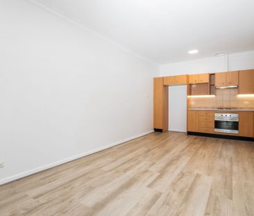 Quiet and comfortable city fringe 1 bedroom unit - Photo 5