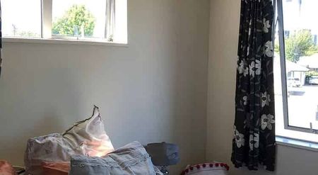 10 Bdrm Student Accommodation for 2026 - Photo 3