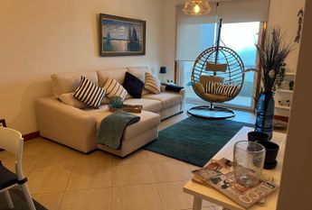 T2 na 1º linha da Praia da Barra com terraço vista mar!