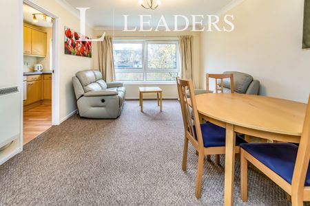 1 bedroom apartment to rent Woodcroft Flats, 10 Chepstow Road, Croydon, CR0 - Photo 3