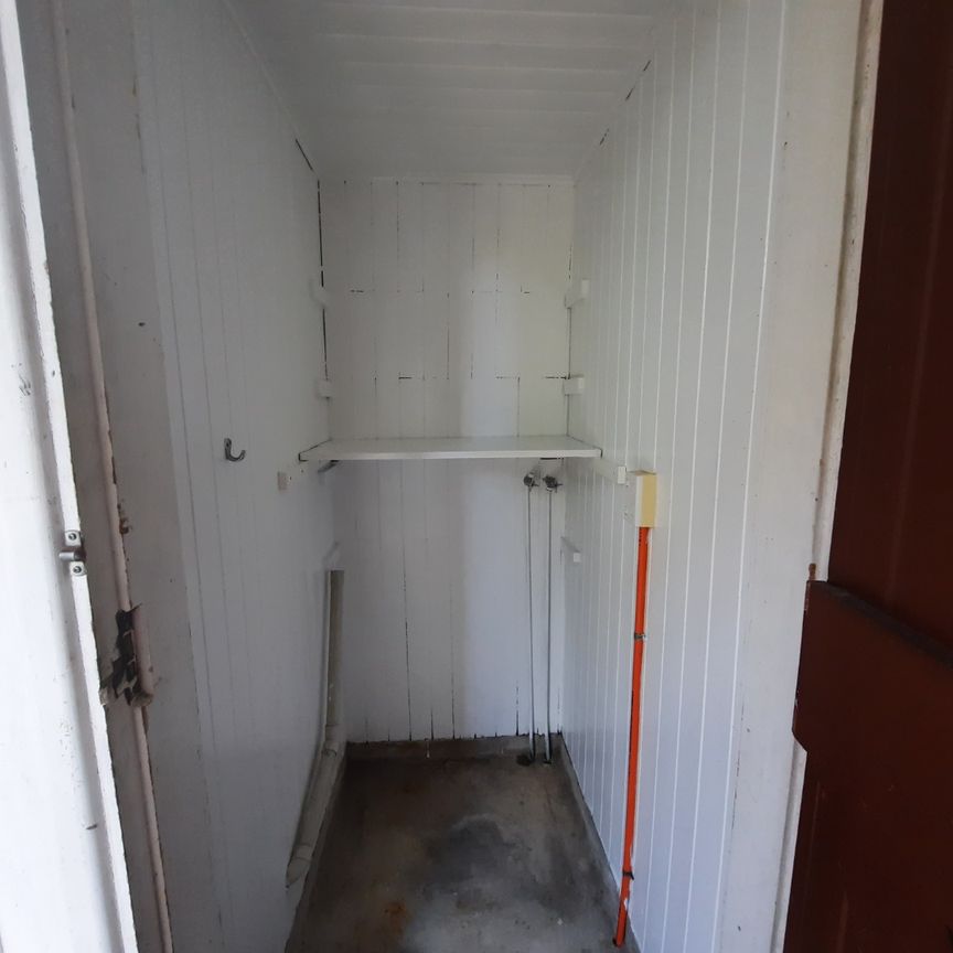 Cosy Brick N Tile Unit - Photo 1