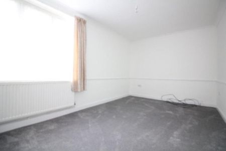 5 bedroom house to rent - Photo 2