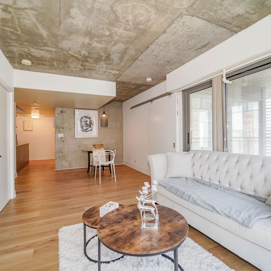 For Lease - 22 Wellesley Street Unit# 1906, Toronto, Ontario - Photo 1