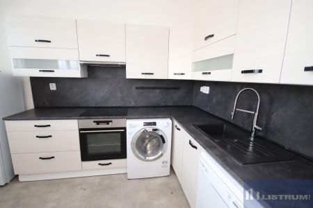 Pronájem bytu 2+1 44 m² - Photo 2