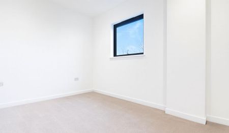 4 bedroom apartment to rent - Photo 3