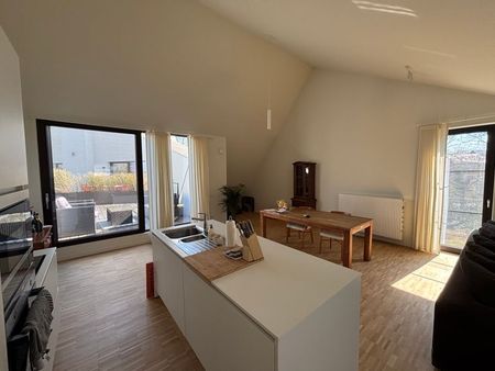 Appartement te huur - Foto 2