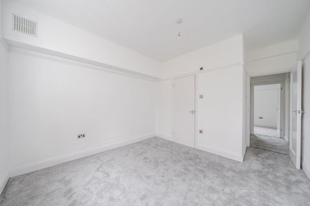 3 bedroom apartment to rent - Photo 3